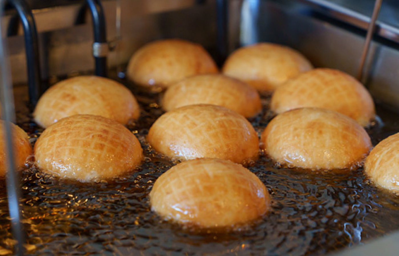 Fried bread MARU MER（フライドブレッド マル・メール）